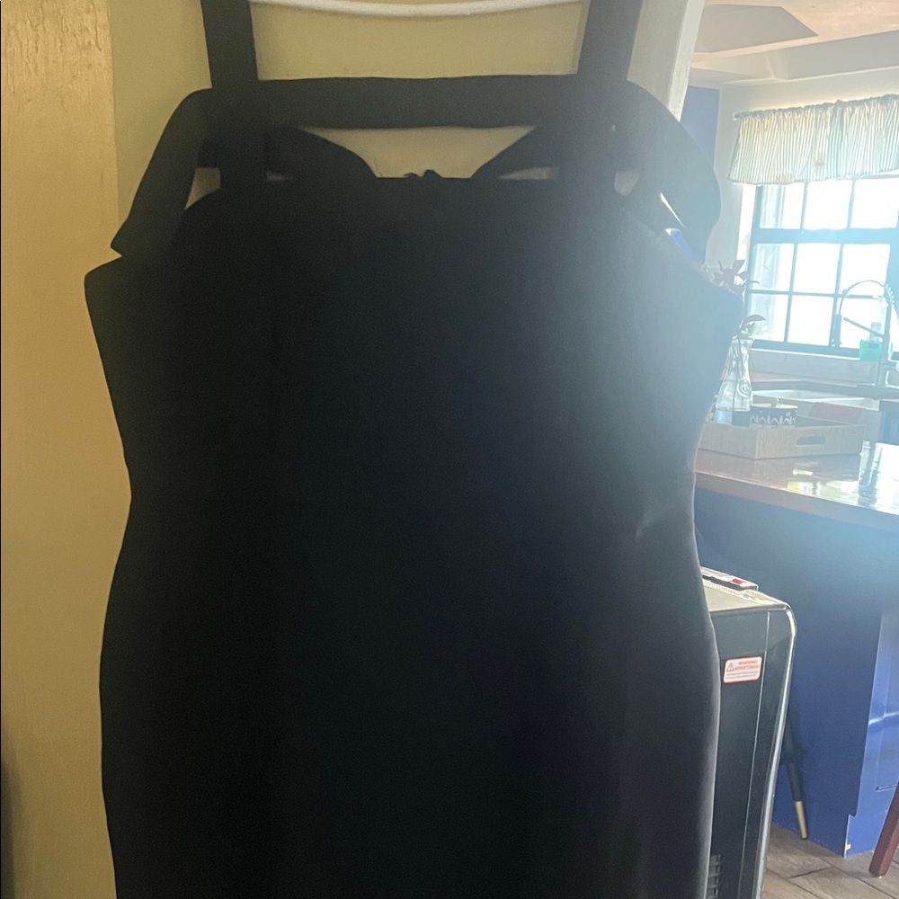 Chic Black Midi Dress